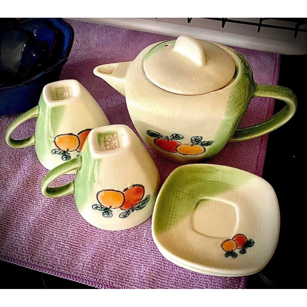 Set Teh Vintage Jepang – Motif Buah Peach, Porselen Hand-Painted (5 pcs)