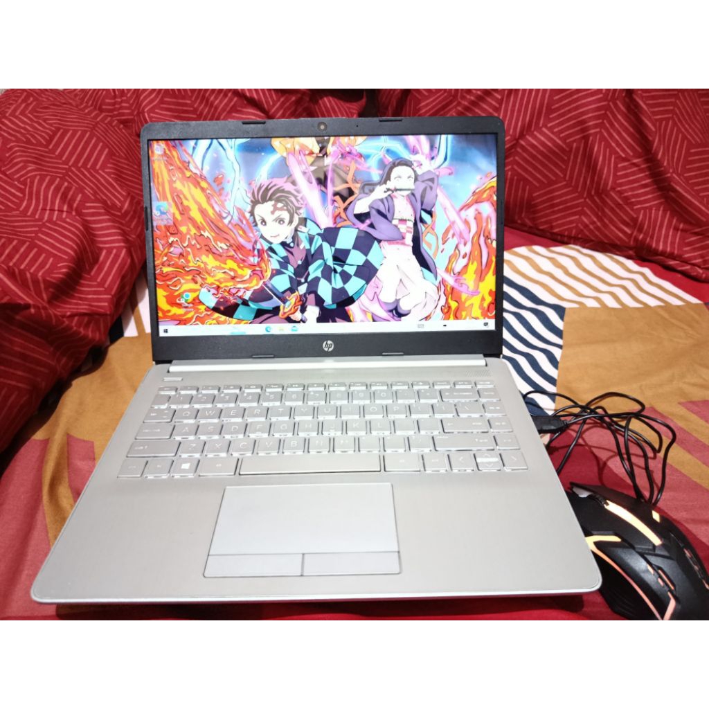 Laptop HP 14s-d2xx Intel core i3-10110U RAM 8 SSD 256