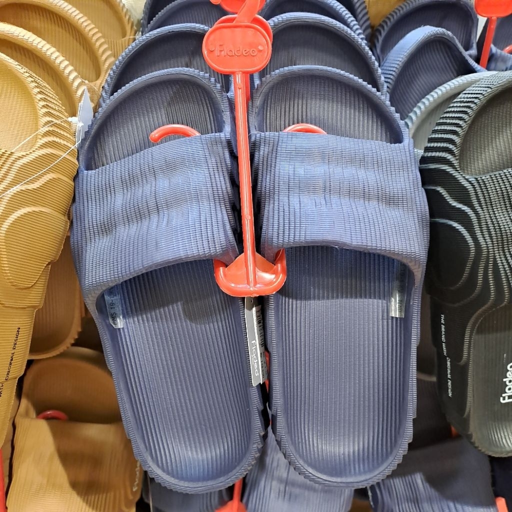 sandal phylon pria fladeo