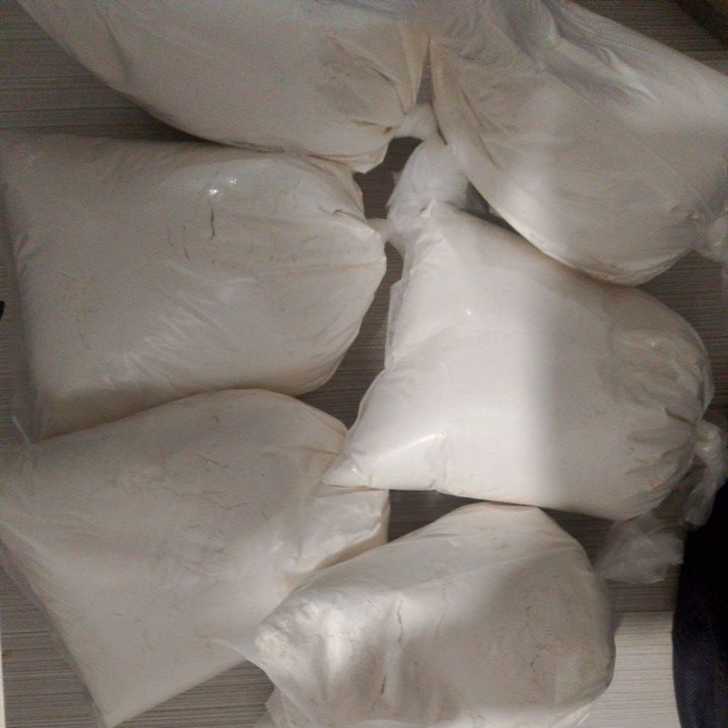 

tepung segitiga biru kiloan