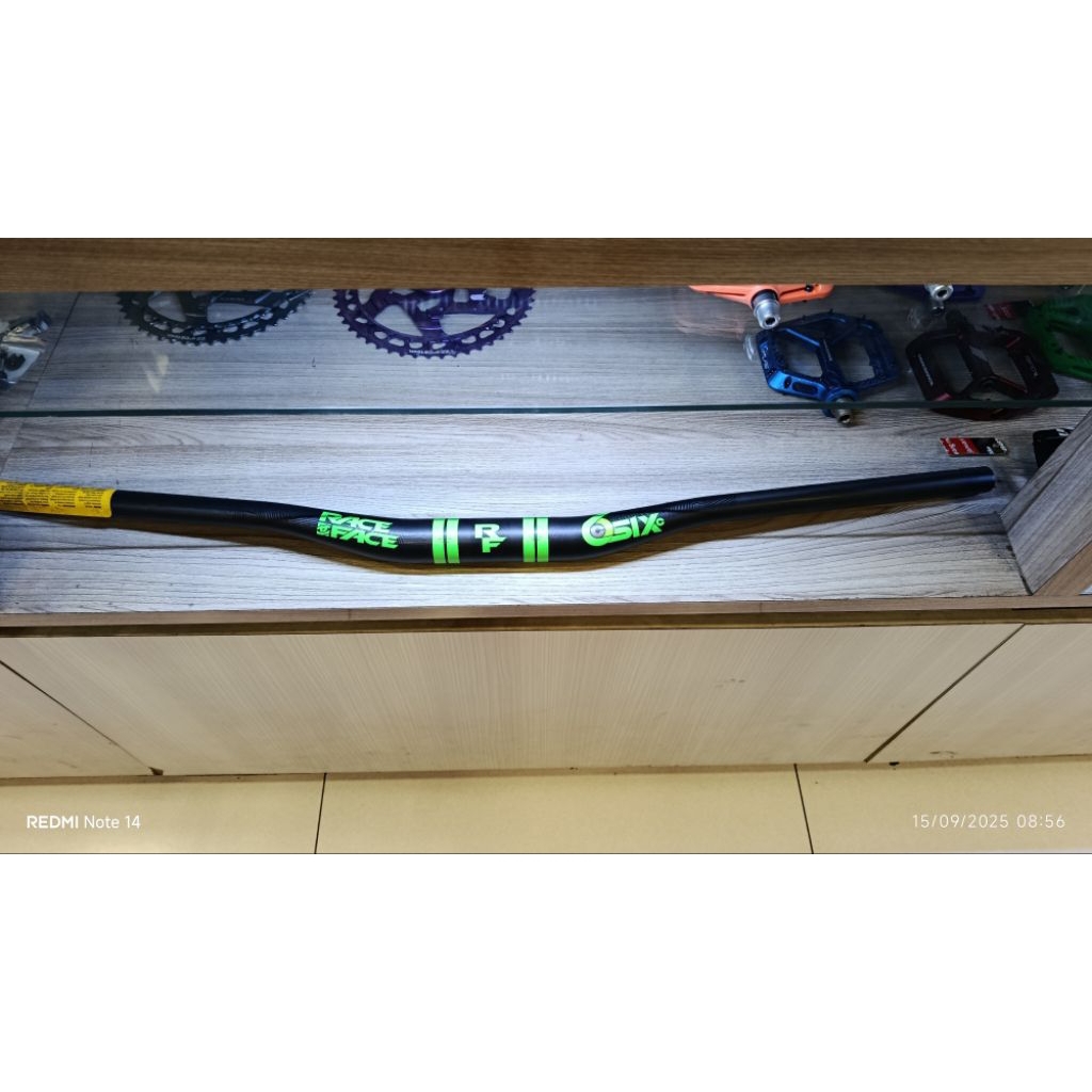 Handlebar Raceface Sixc 35mm Rise 20mm 820mm Black Green