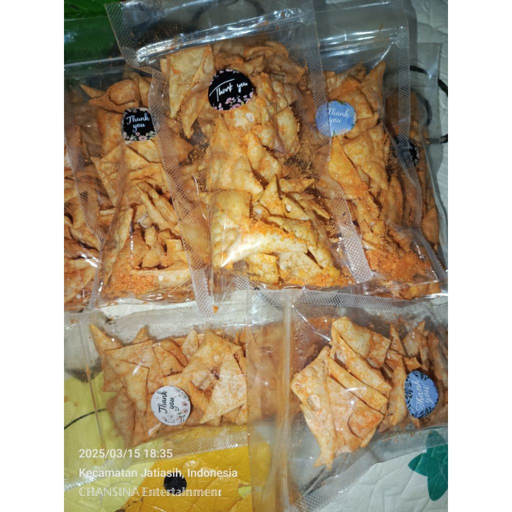 

Kripik Pangsit Rasa Sambal Balado Super 50grm