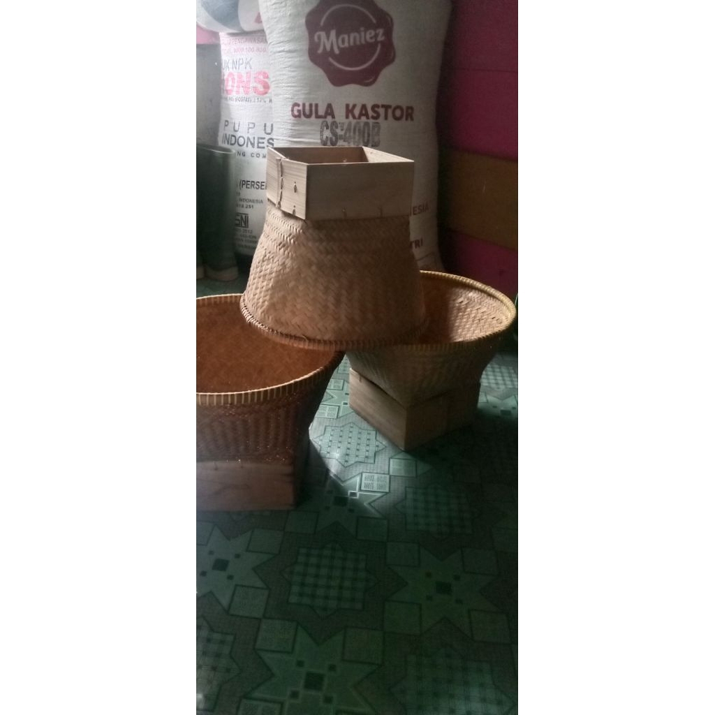 wadah bakul nasi/boboko anyaman dari bambu asli