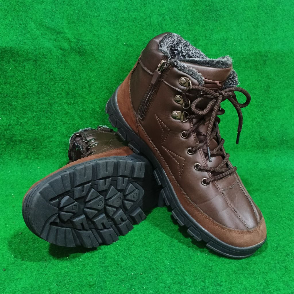 Sepatu Hiking Outdoor SLAZENGER Mulus | Size 40 - 25,5cm