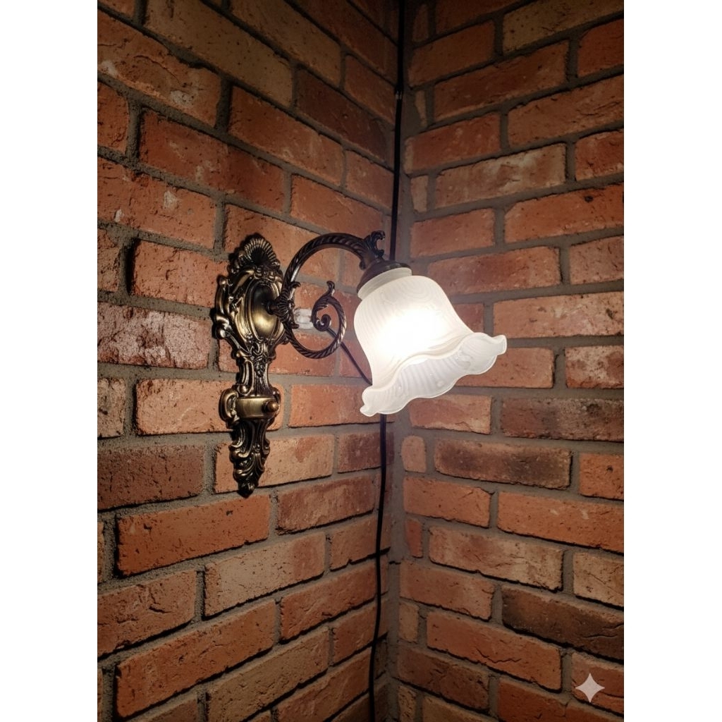 Lampu Dinding Betawi Kaca Bunga