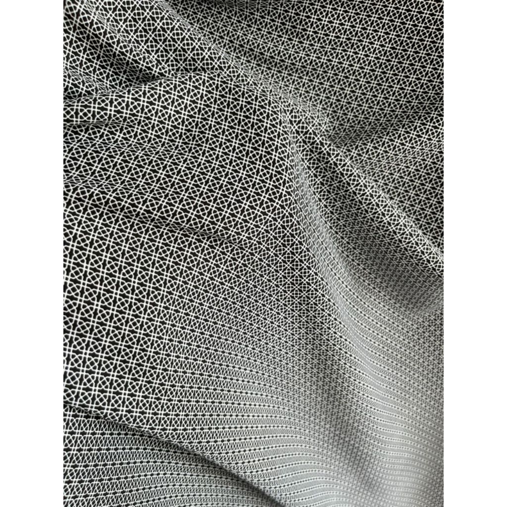 Kain ceruty  motif bunga kecil / kain seruti bahan kebaya /bahan gamis