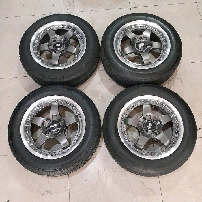VELG RACING SECOND MODEL VARIASI RING 15 TYPE HSR BOB PCD 4X114,3  ET 42 VELG UNTUK MOBIL AVANZA XEN