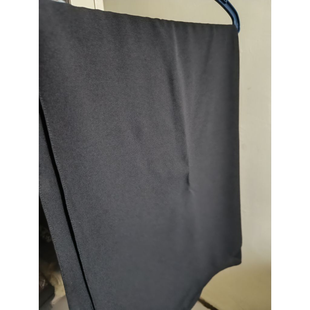 PRELOVED Raina Signature