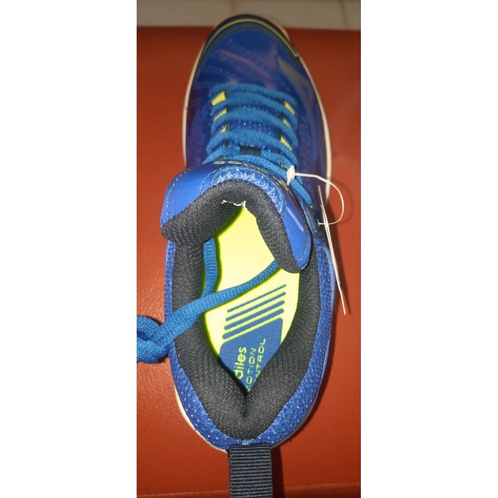 sepatu badminton ardiles