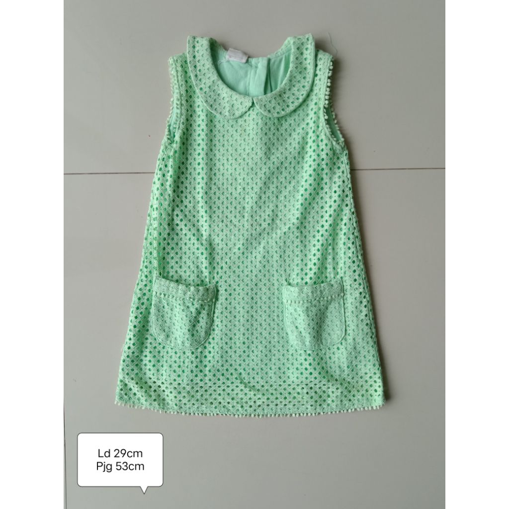 [size 3-4T] Preloved baju dress anak Zara ZR lucu warna hijau katbol tebal girl green dress