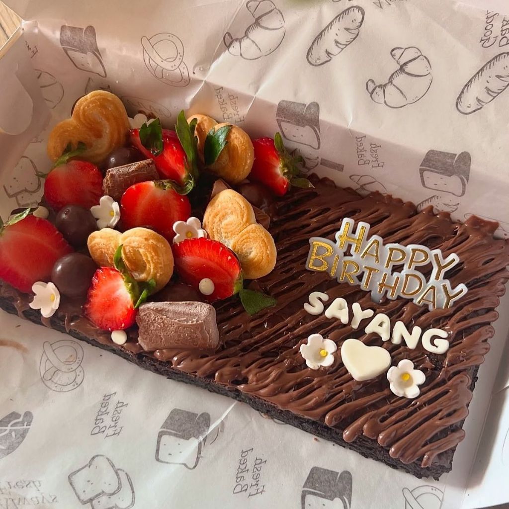 

Brownies Panggang Custom Premium Homemade Birthday Anniversary Cake by Baked.lah