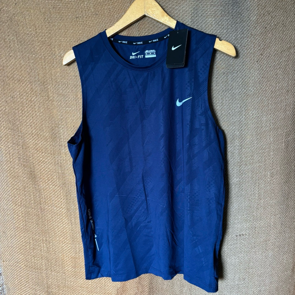 Nike DriFit Navy Sport Tshirt Man