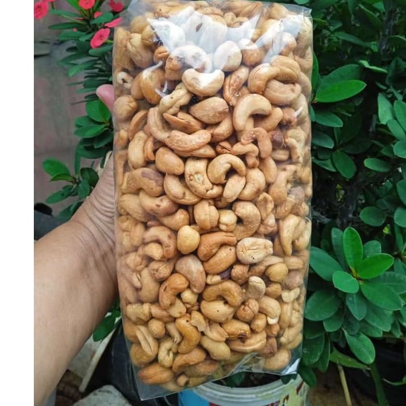 Kacang Mede utuh matang 1 kg