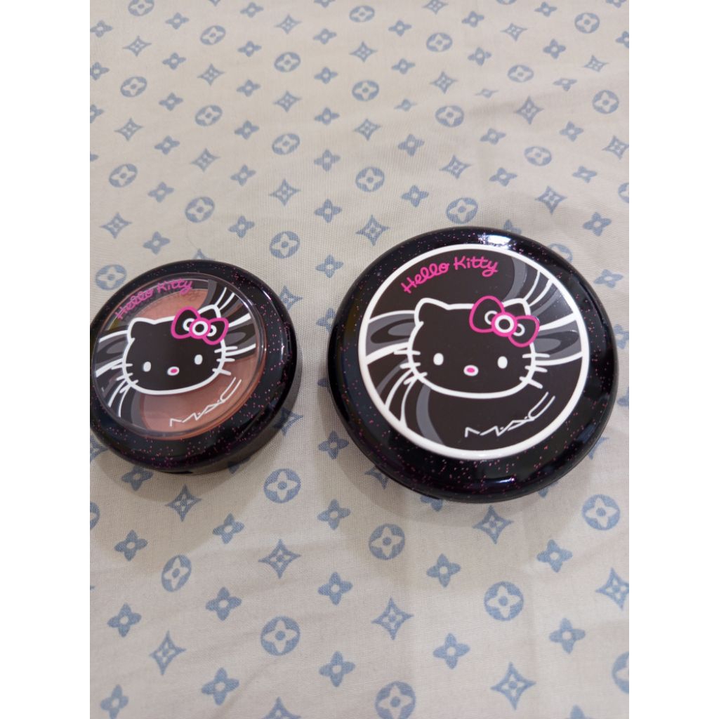 Mac powder blush HELLO KITTY n DOLLYMIX preloved dijual satuan