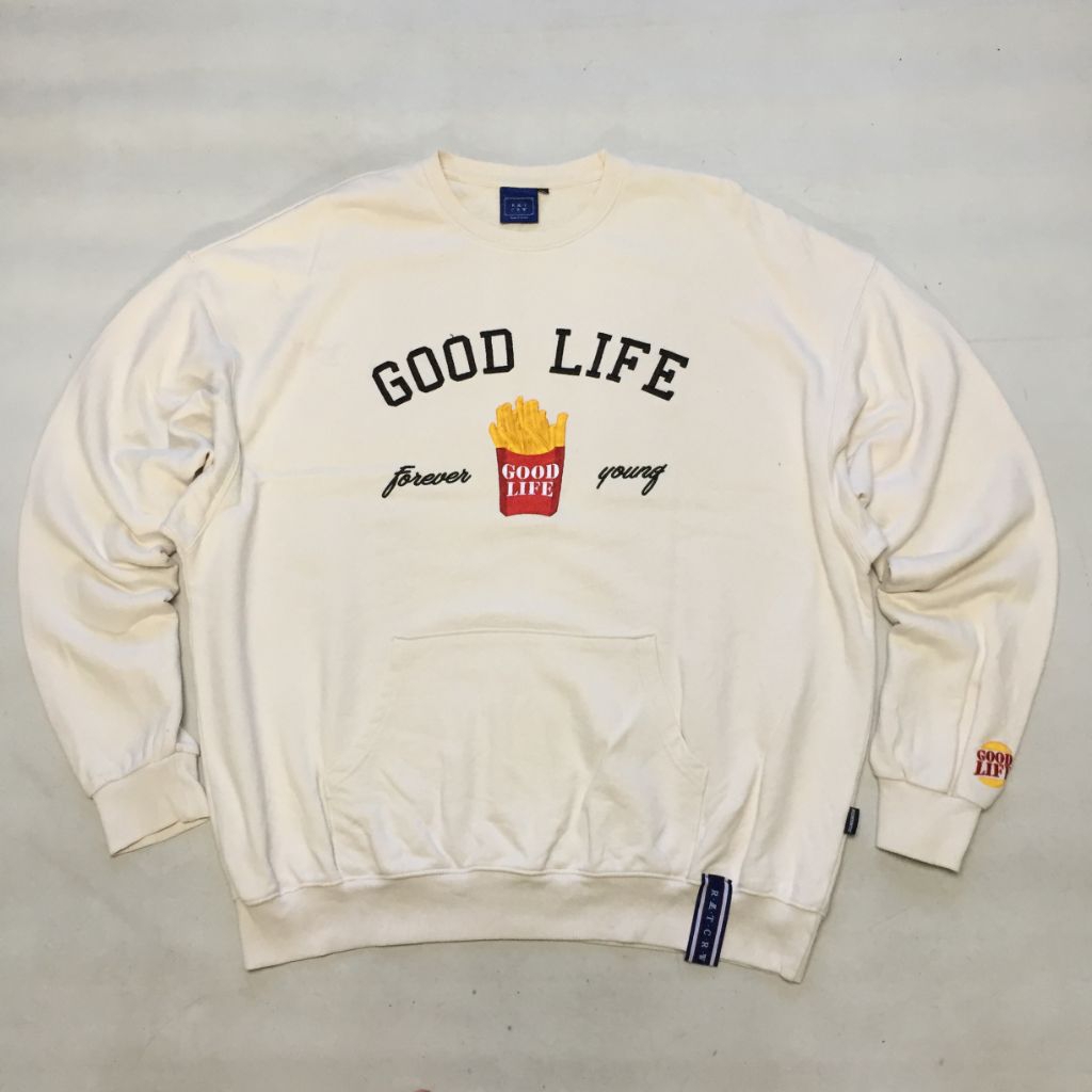 ROMANTIC CROWN SWEATER CREWNECK