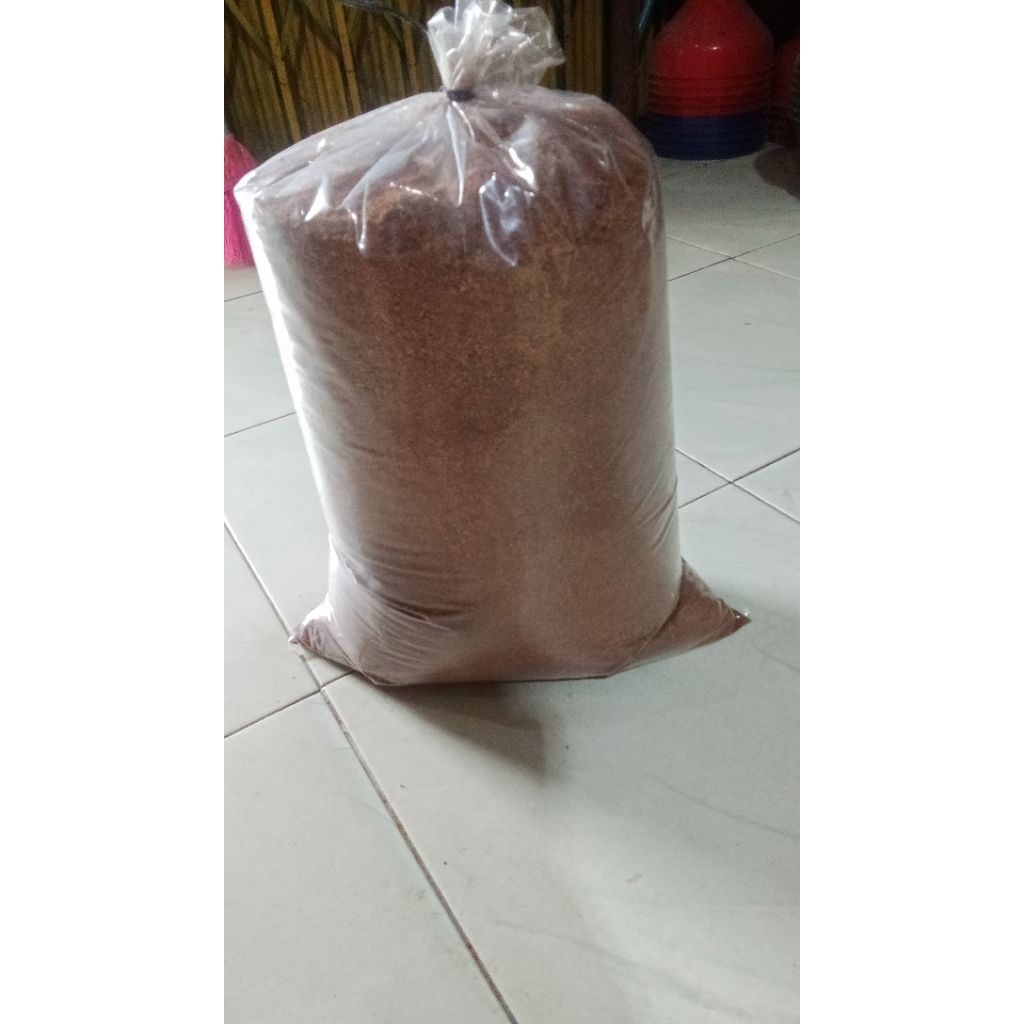 cocopeat kering bersih 16 liter...