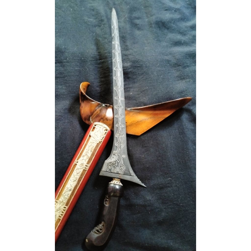 keris jalang dinding pamor bonang rinenteng