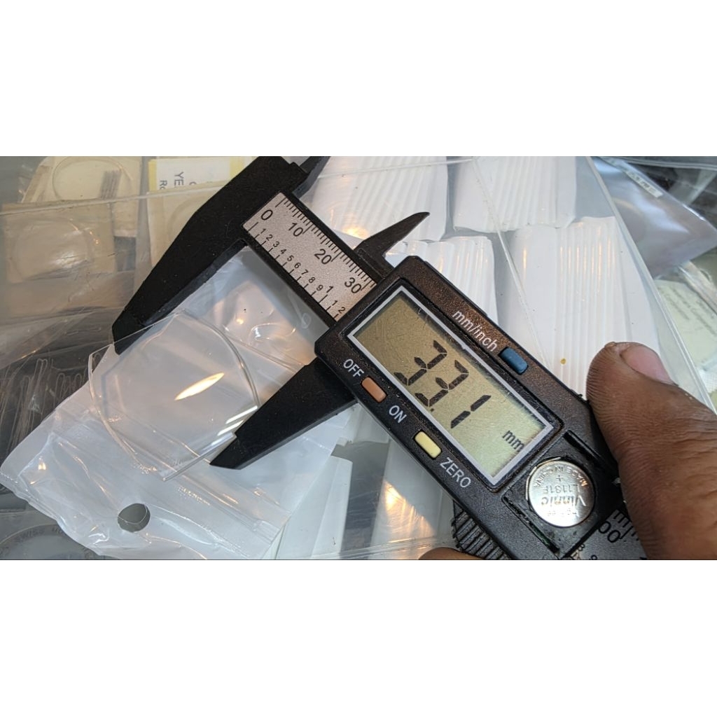 KACA|GLASS JAM R M 011 RICH ARD MILLE CRISTAL PREMIUM QUALITY FIT SEMUA JAM RM ADA