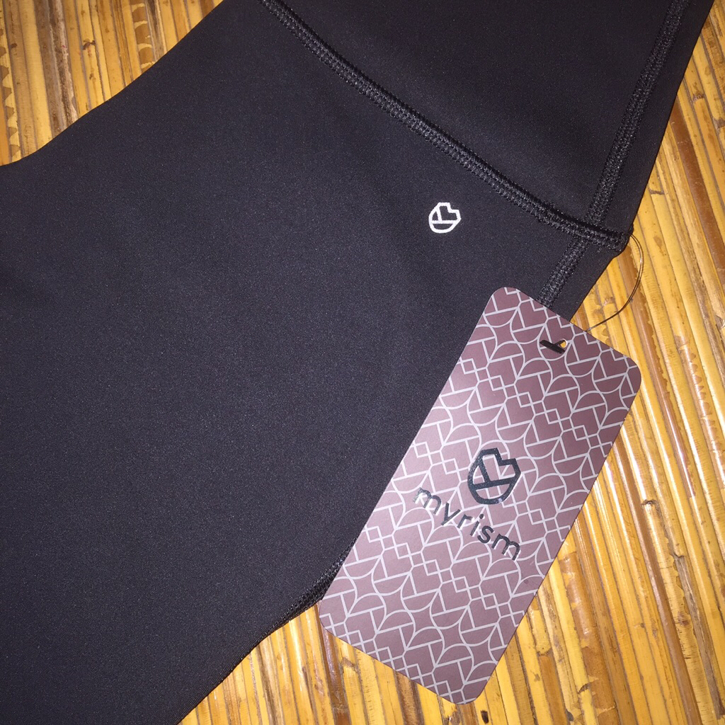 Celana Legging Myrism Ukuran S dan Mukena Motif Bunga