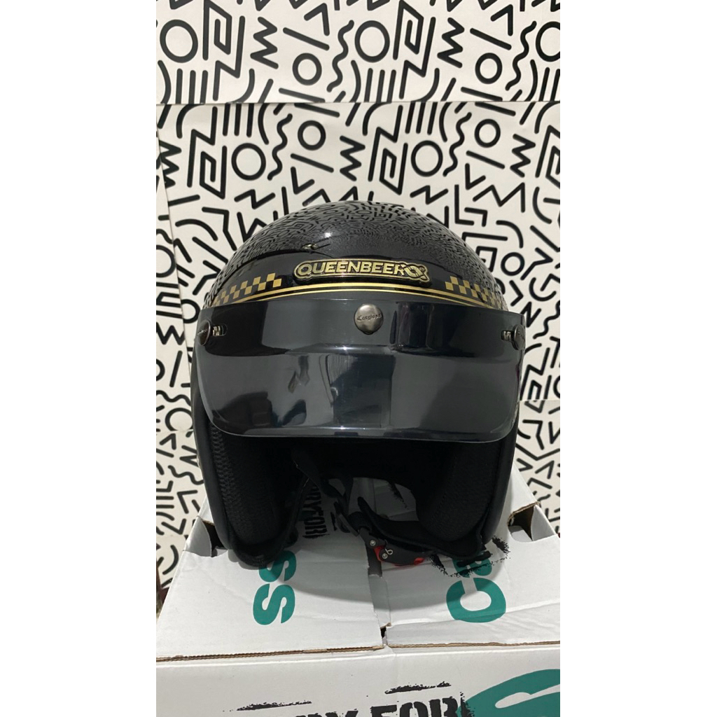 Cargloss CFM x Queenbeer Retro Helm Half Face - Black