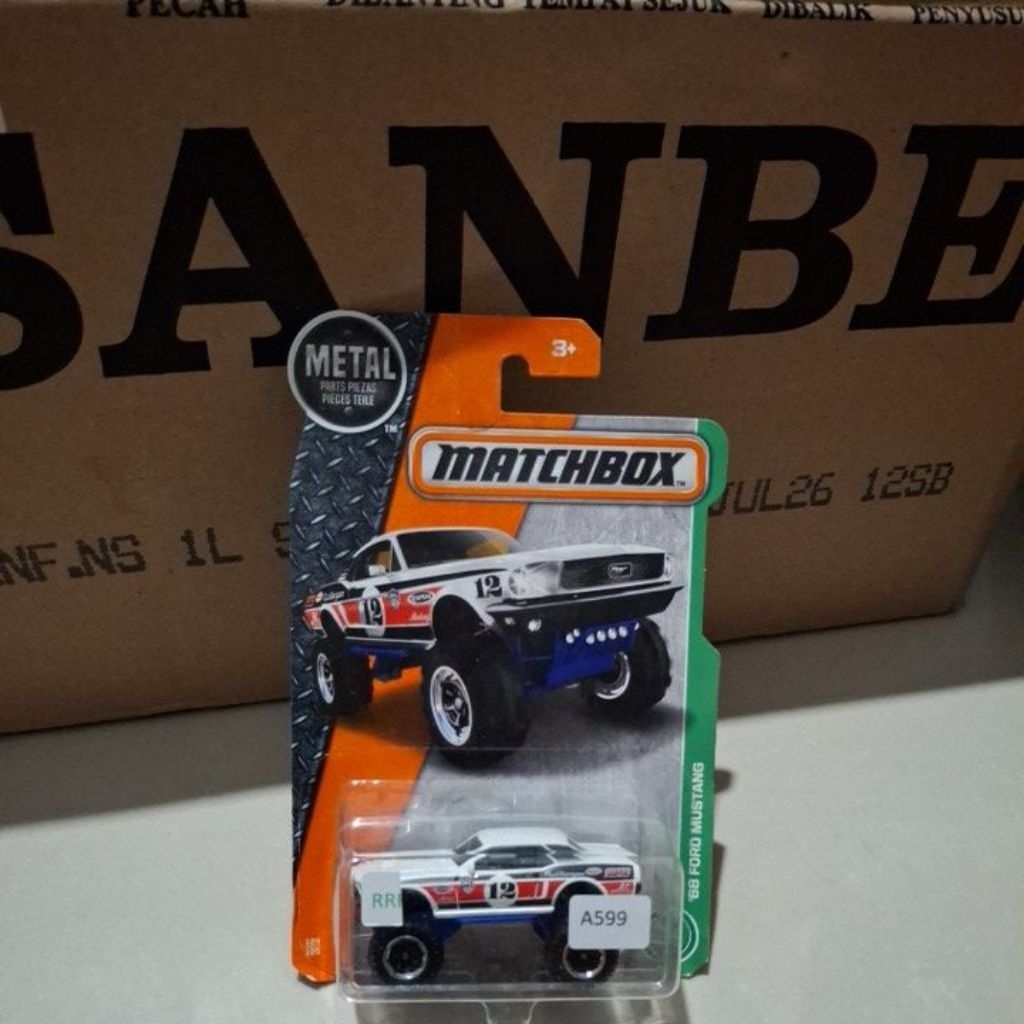 68 ford mustang matchbox putih