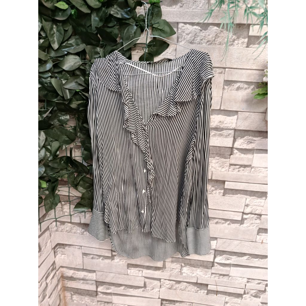 Preloved Blouse Zara