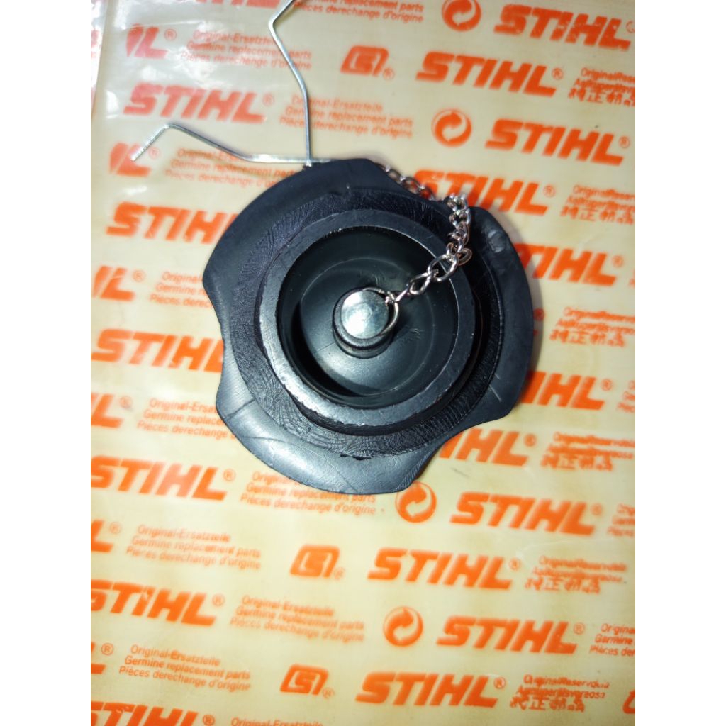 Tutup bensin 070 merk Stihl gergaji mesin potong kayu