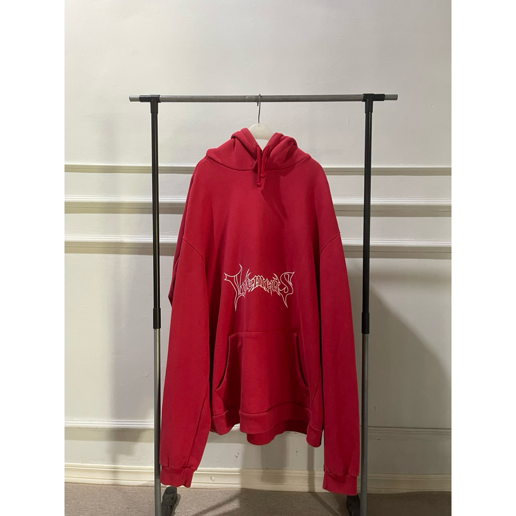 vetements og metal red hoodie
