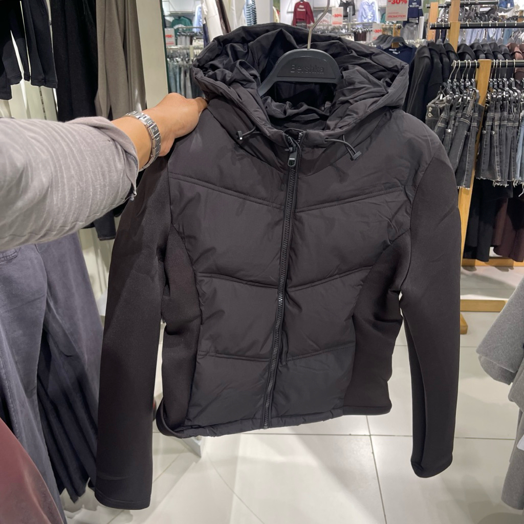 Jaket Puffer BERSHKA Women Jastip (jasa titip)