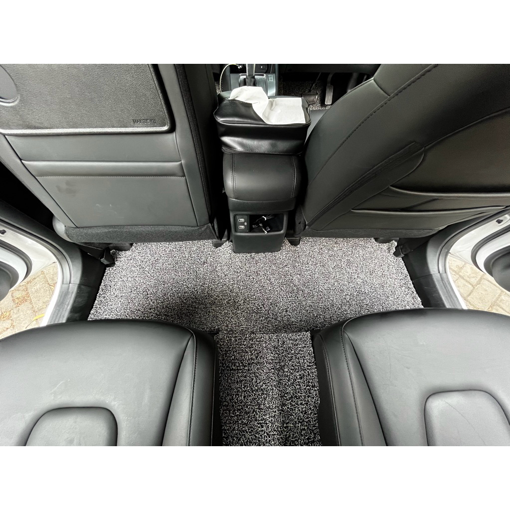 karpet per/cm mobil mie bihun toyota innova reborn / karpet mobil / coilmat / karpet cacing / keset 