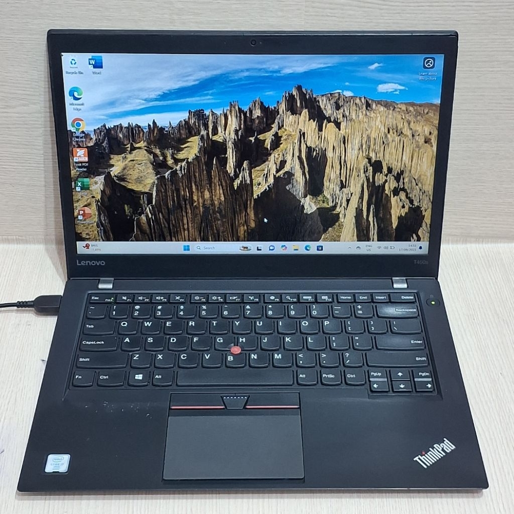 266. Lenovo Thinkpad T460s Intel core i7 gen 6