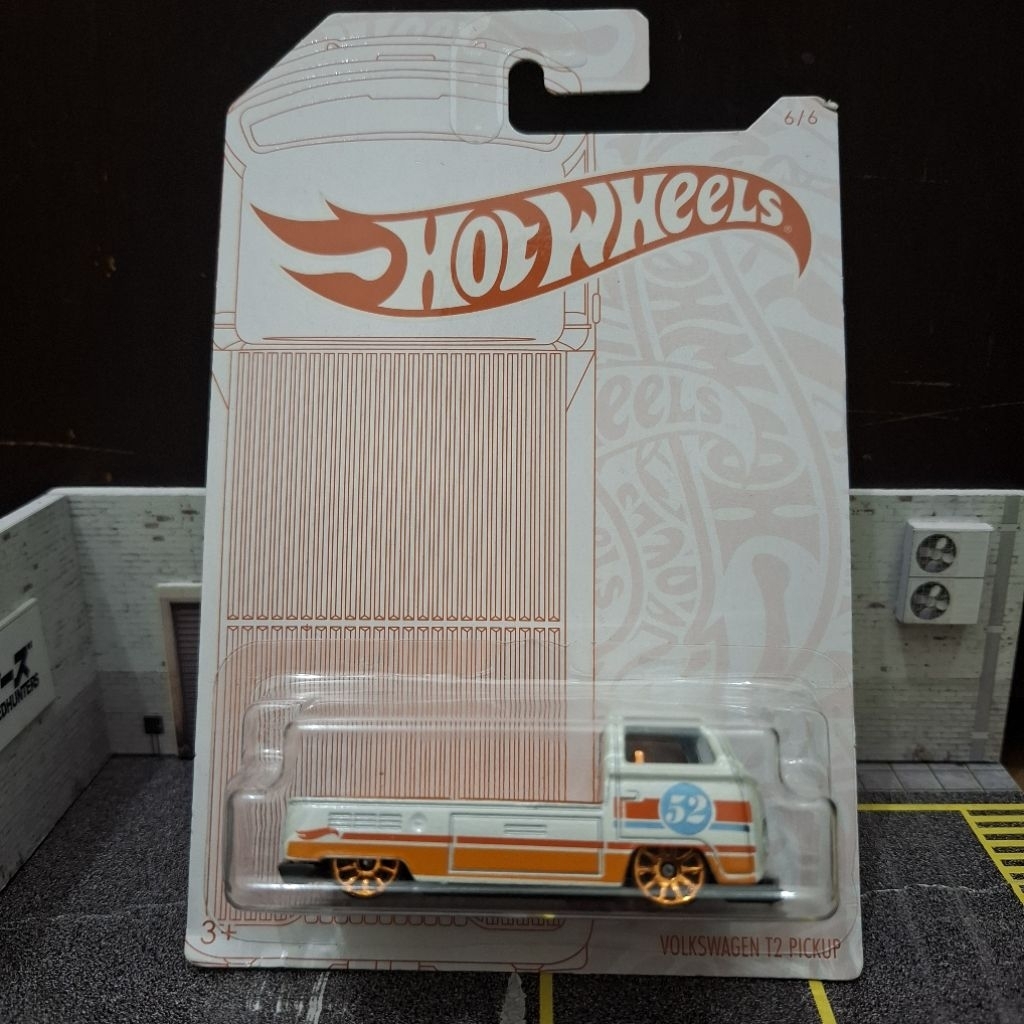 VW Volkswagen T2 Pickup  Hotwheels