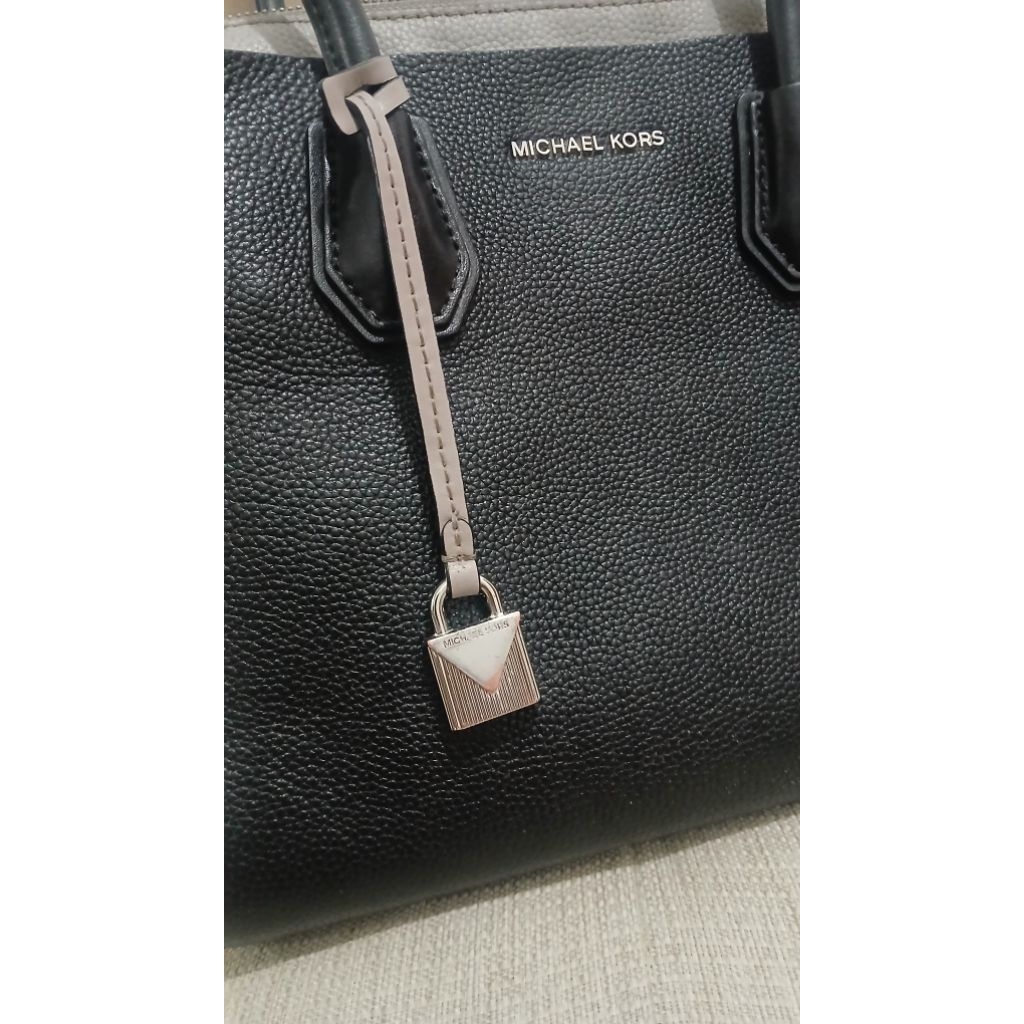Preloved MK Mercer