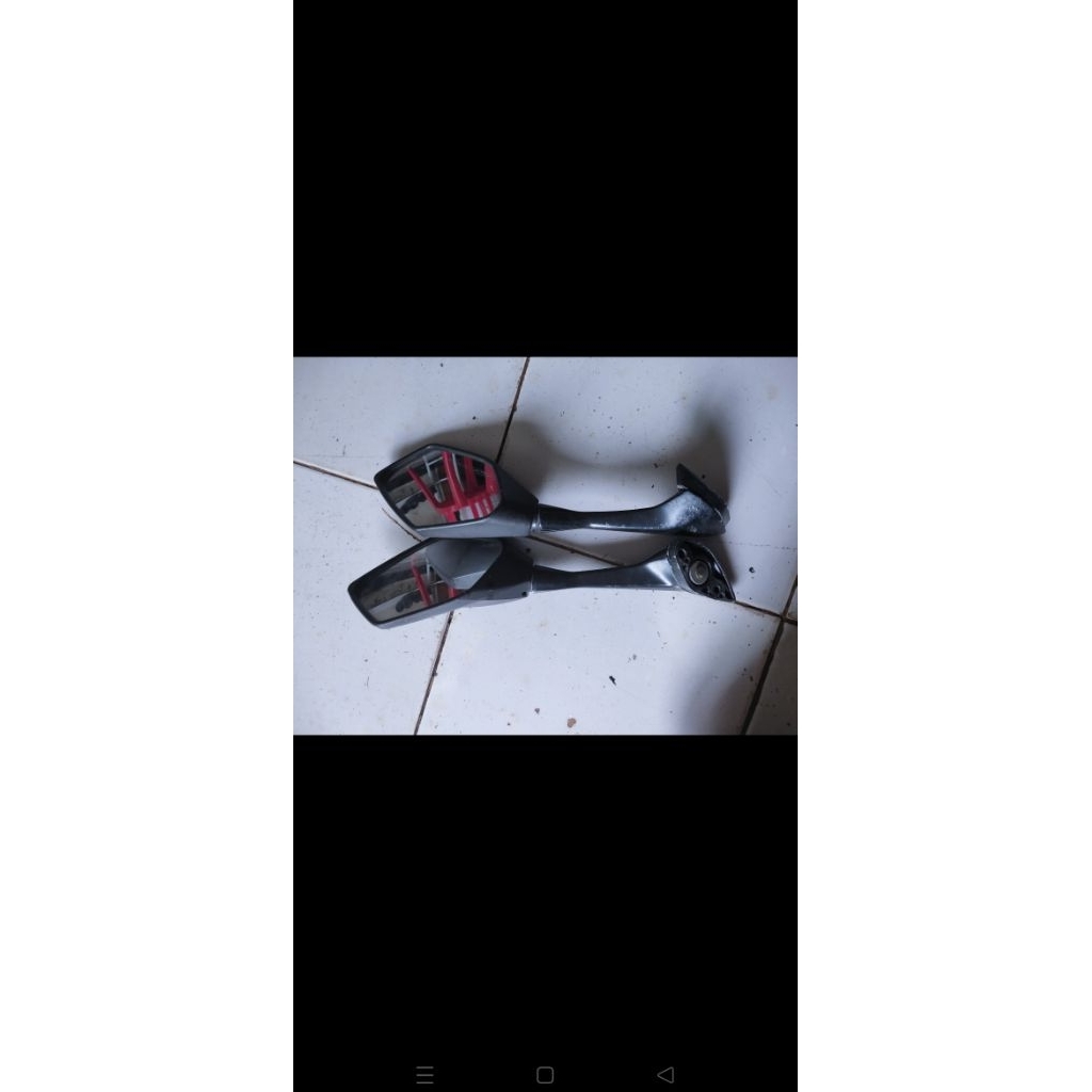 spion CBR 150R dan kiprok CBR 150R