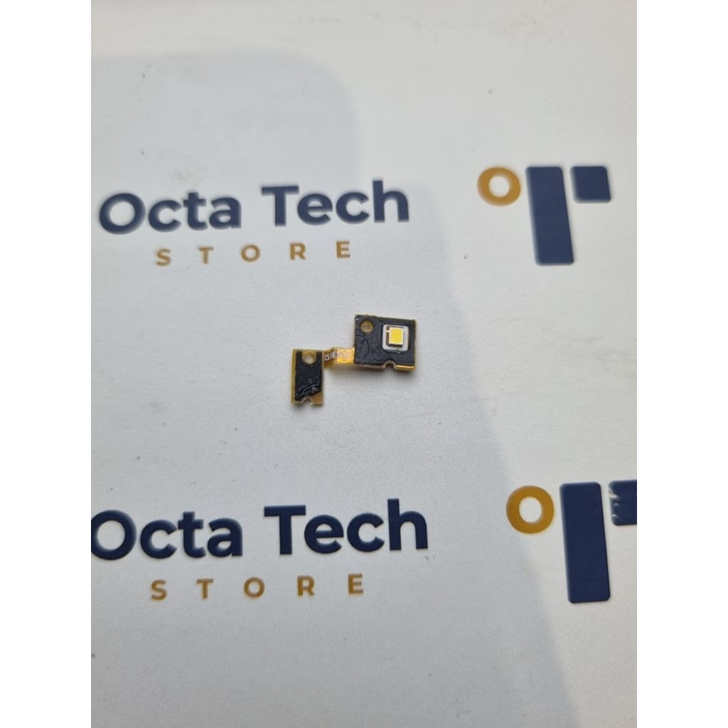 Lampu Flash Depan Asus Zenfone 4 Max ZC520KL Copotan Original