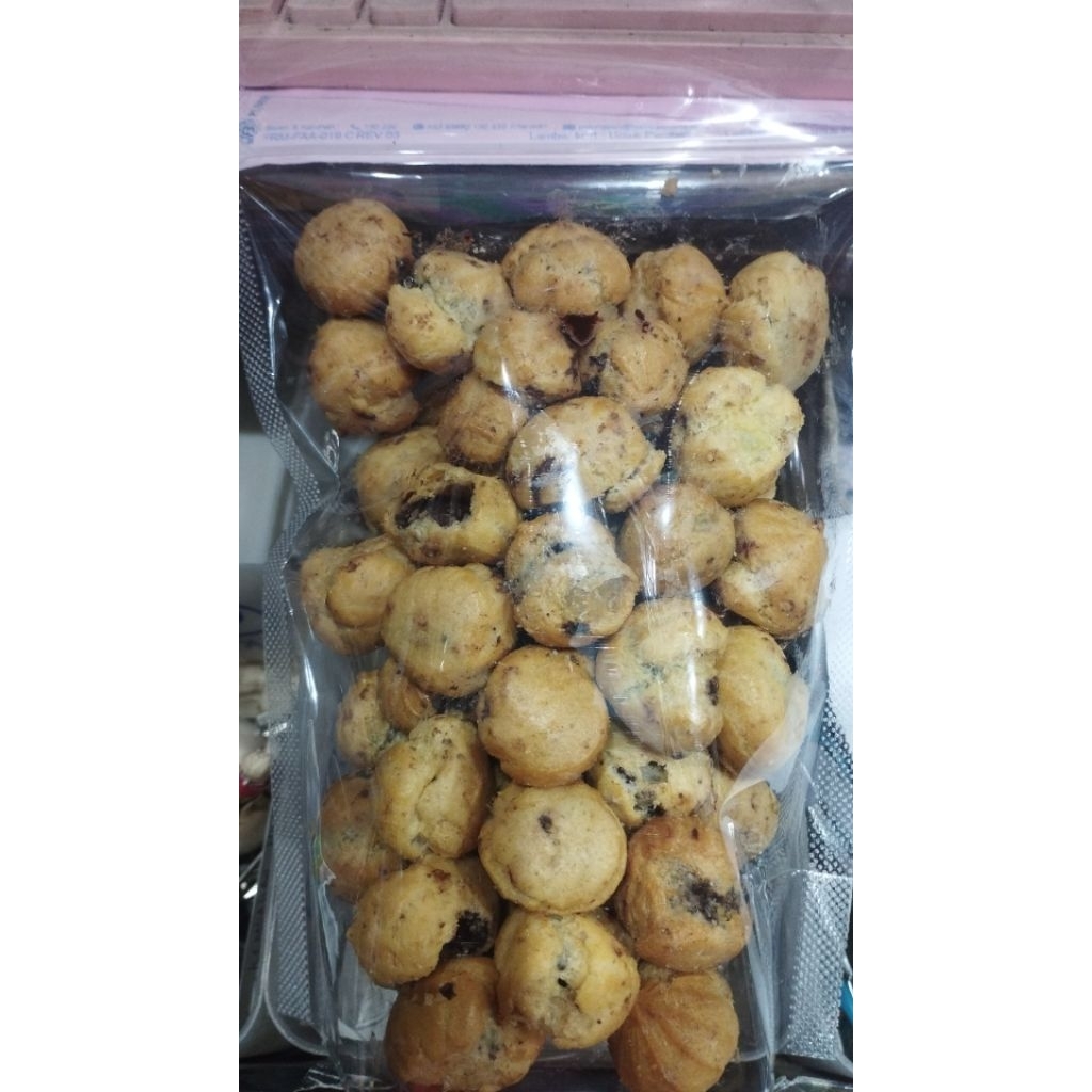 

camilan,sus,isi,coklat,200gr