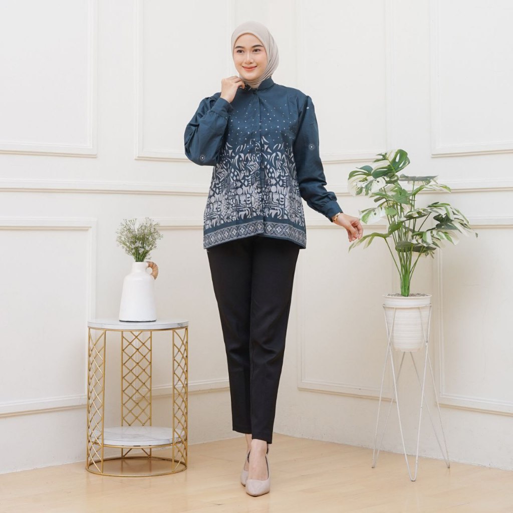 Blouse Batik Wanita Modern Puffy Kancing Depan