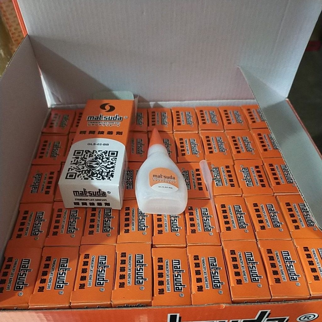 

50 buah ( 1 bok ) Lem korea/ lem tetes matsuda