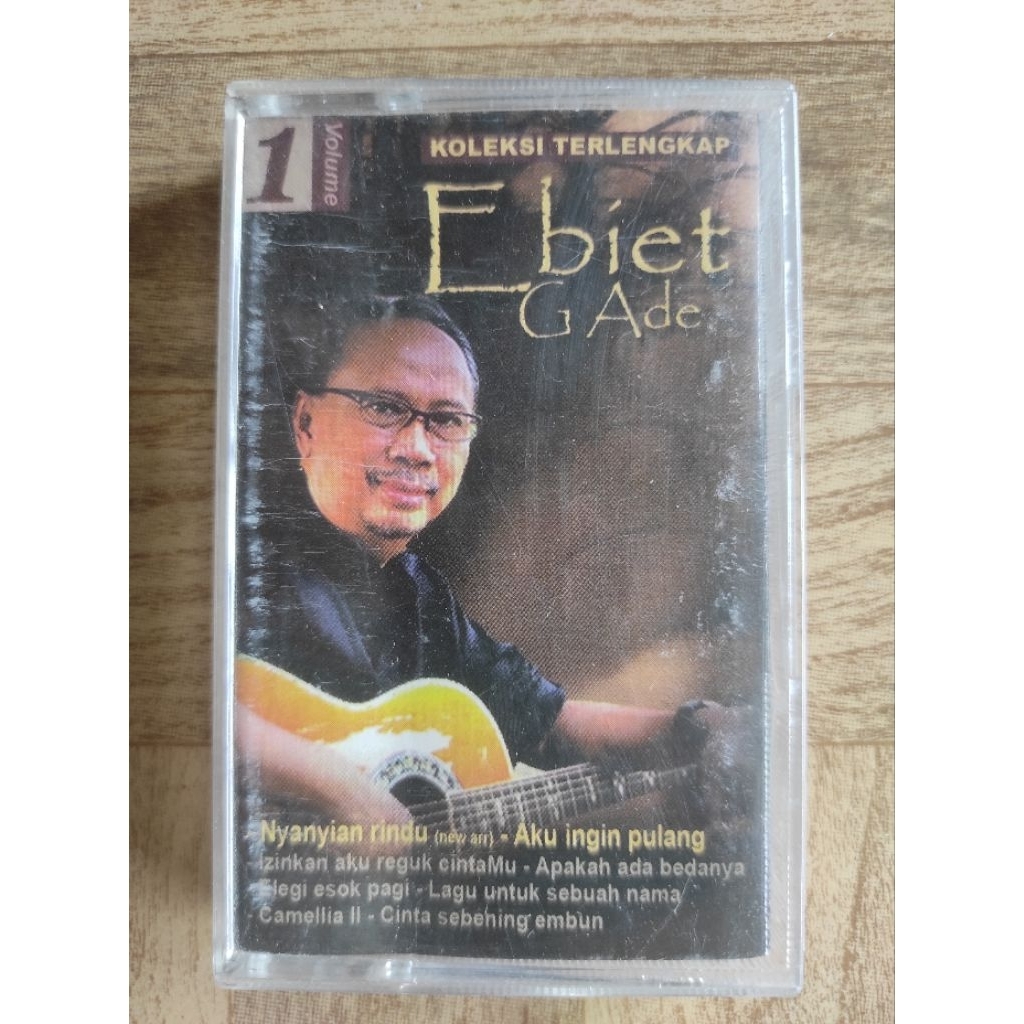 kaset pita koleksi terlengkap EBIET G ADE