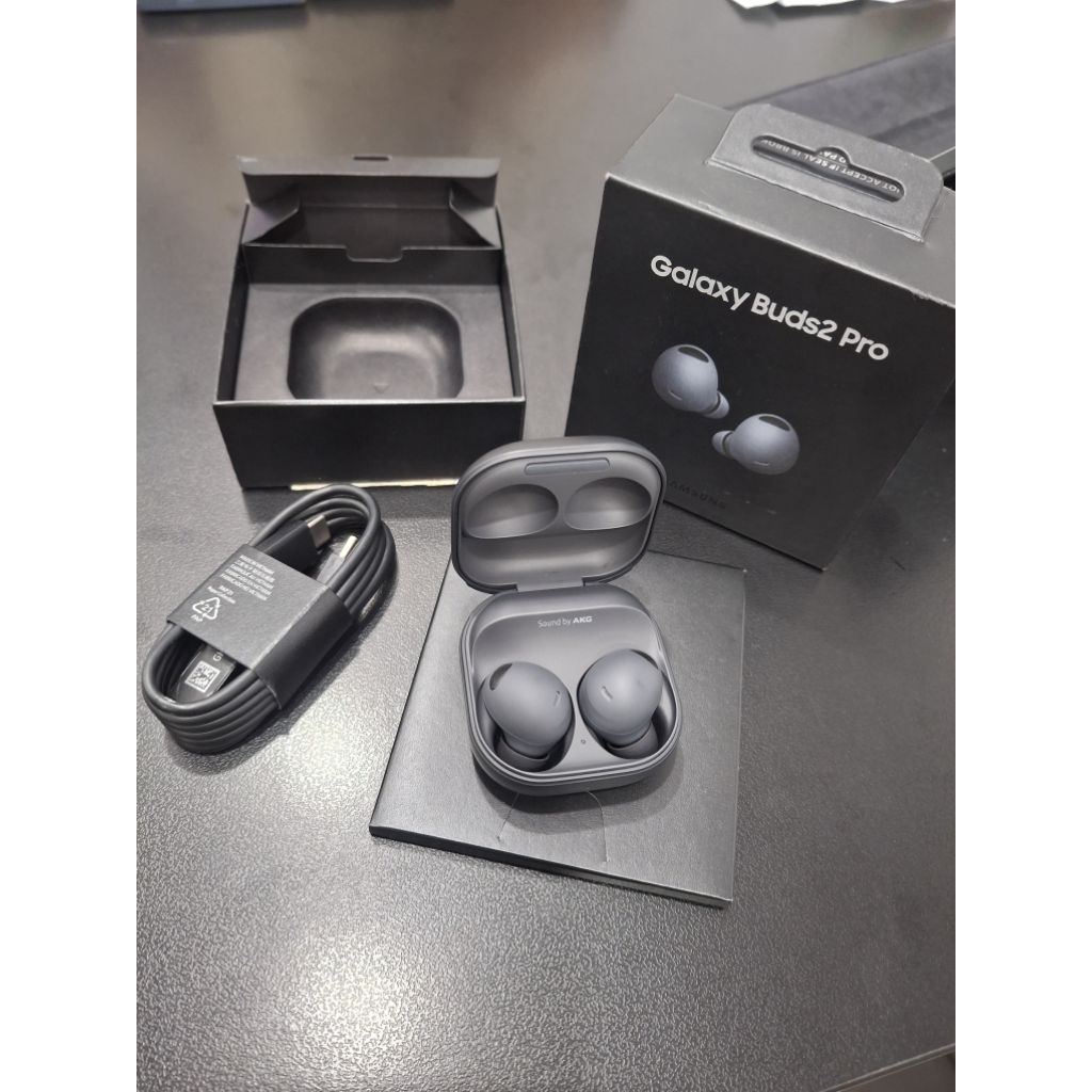 second Buds 2 Pro Graphite like new