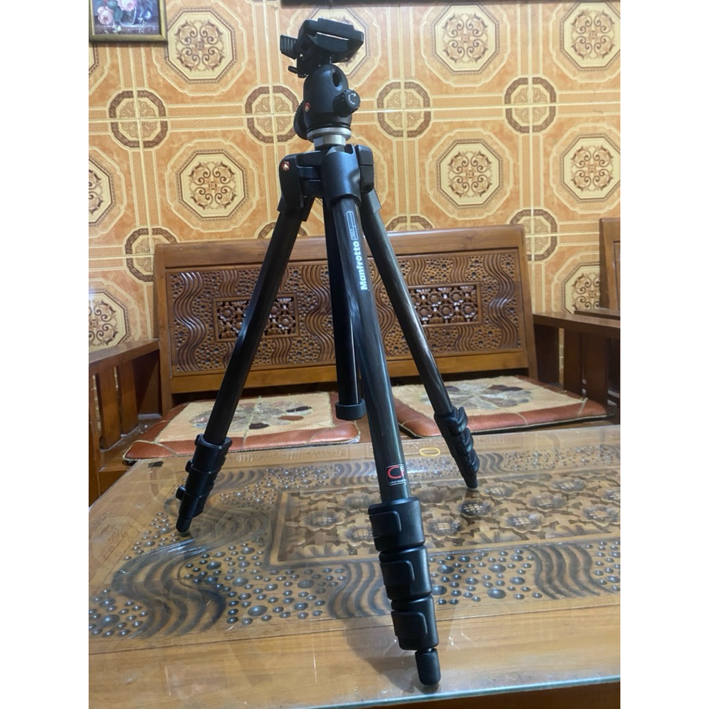 carbon Tripod manfrotto 732cy dan ballhead 494rc2 tanpa qr plate