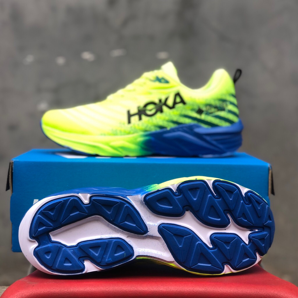 sepatu wanita hijau stabilo ringan dan tinggi