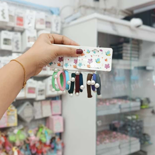 Ikat Rambut Isi 3 - Ikat Rambut Polos Dengan Mutiara Harga Grosir Bisa Cod