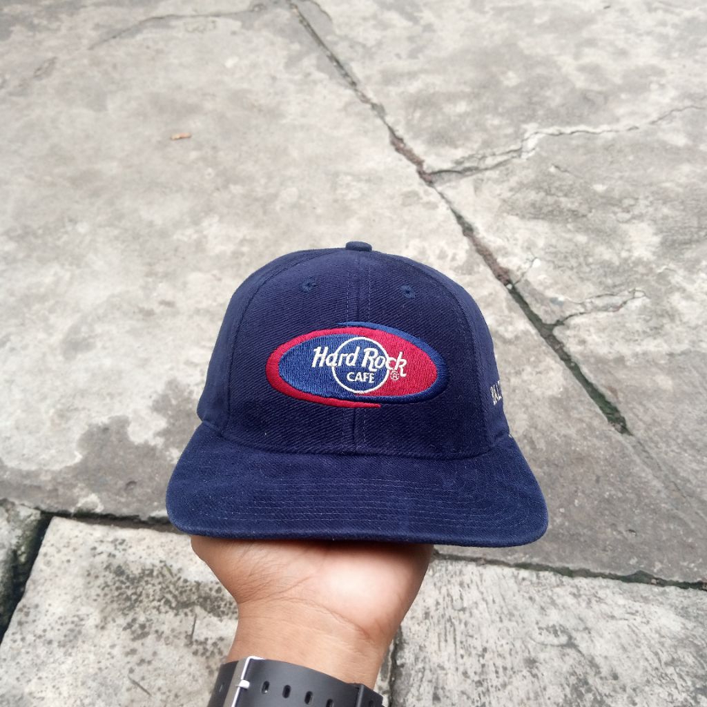topi hardrock cafe