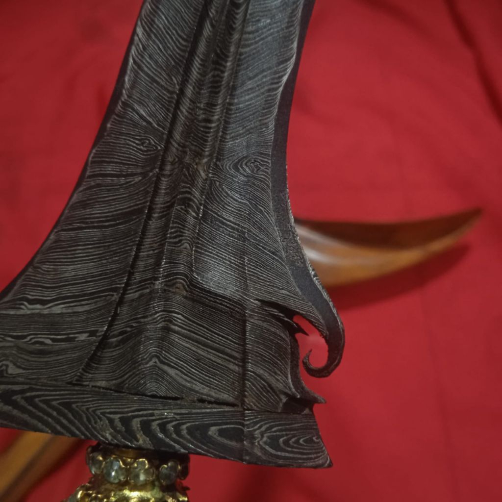 KRS Pandowo cinarito pamor Dwi warno