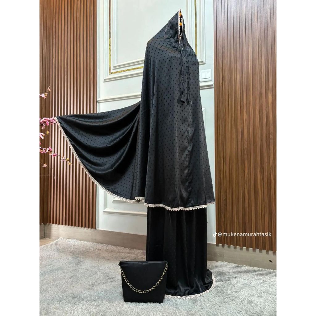 Mukena Silk Uragiri renda Kecil