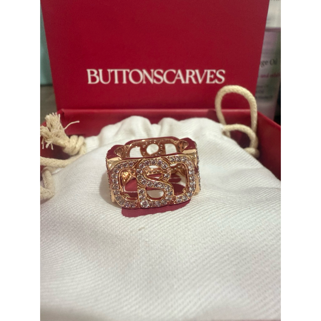 Bros/pin ring Buttonscarves dan Napus NEW