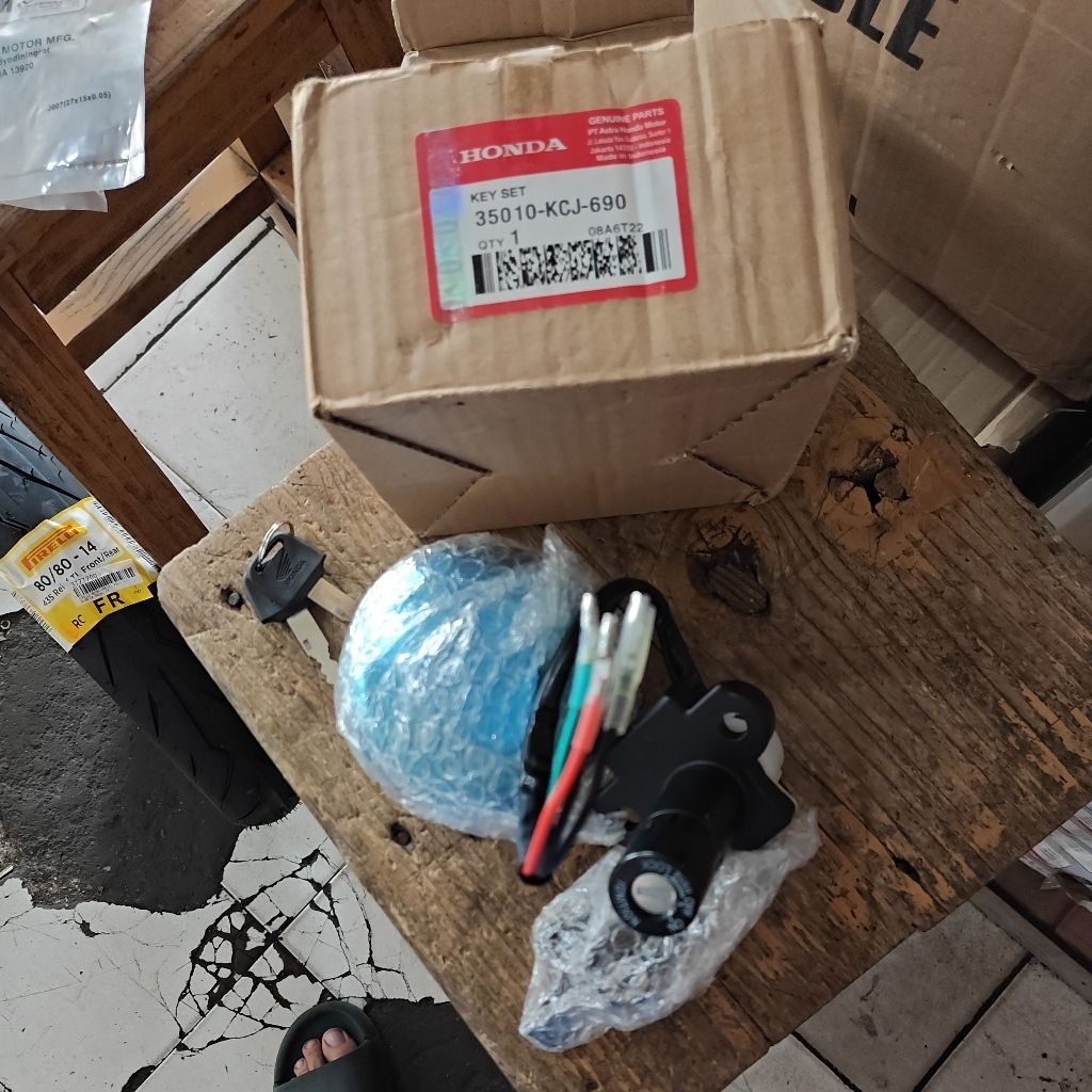 kunci kontak set assy tiger old 2000