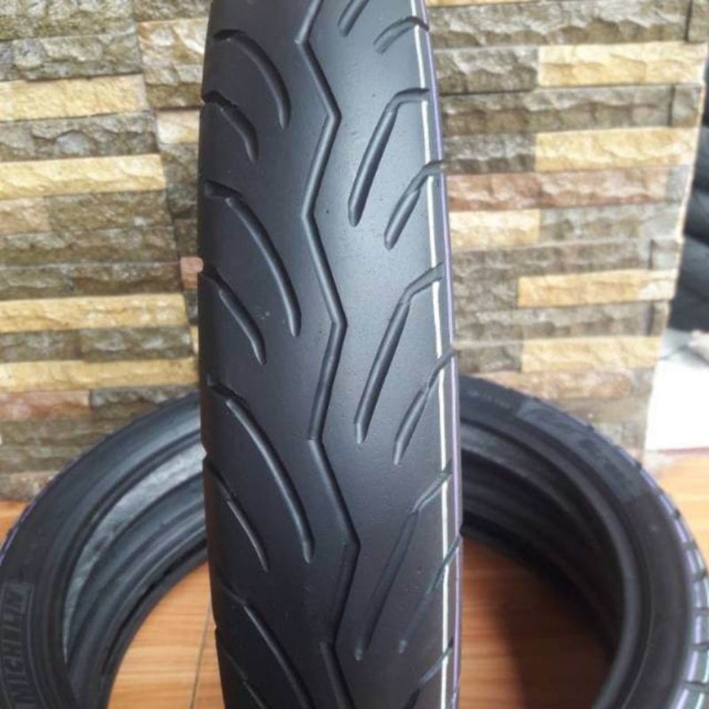 BAN MATIC TUBELESS UKURAN 70/90 RING 14