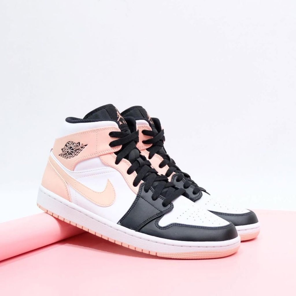 Air Jordan 1 Mid Crimson Tint